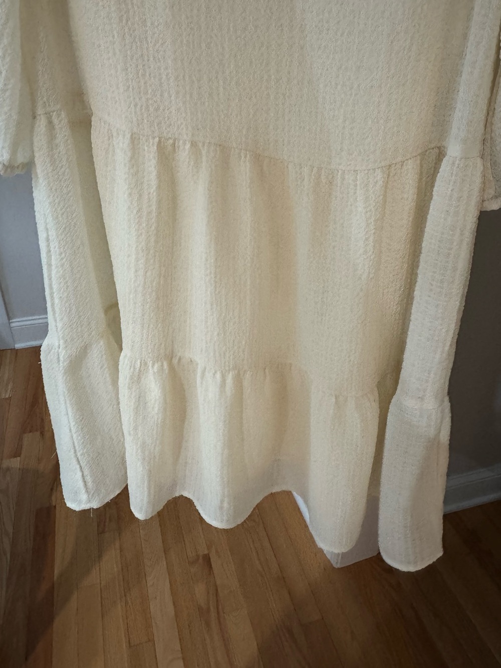 H&M Cream Textured Short-Sleeve Top - Picture 8 of 9